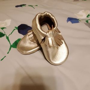Gold leather Hanna Andersson moccasins